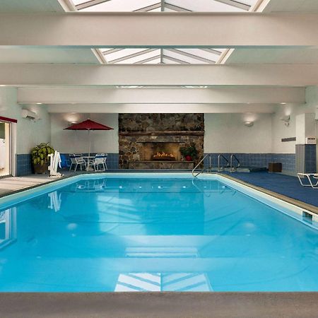 Ramada Plaza By Wyndham Portland Hotel Екстериор снимка