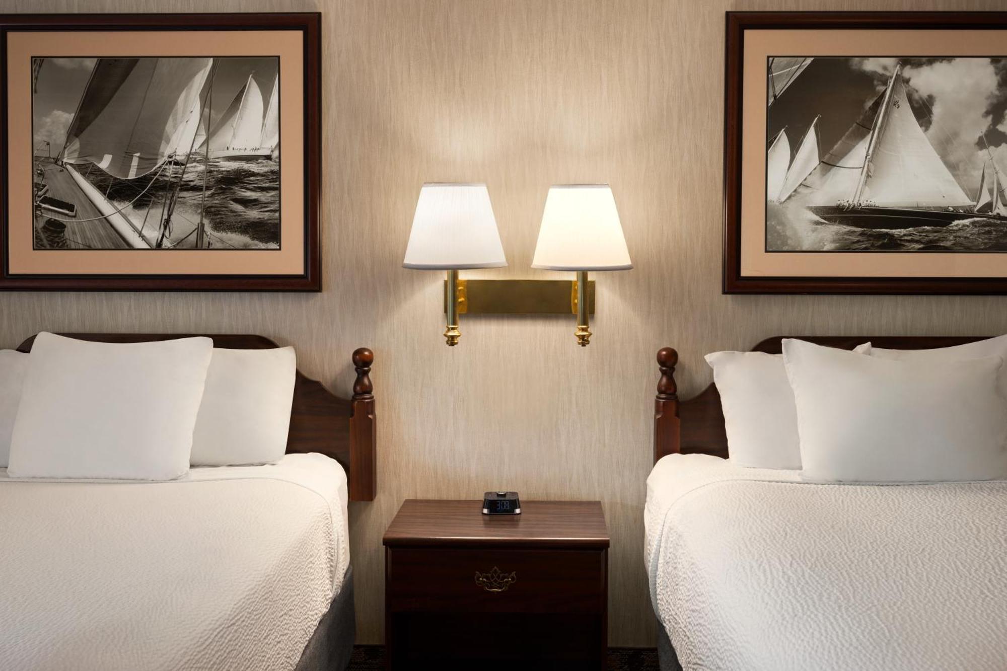 Ramada Plaza By Wyndham Portland Hotel Екстериор снимка