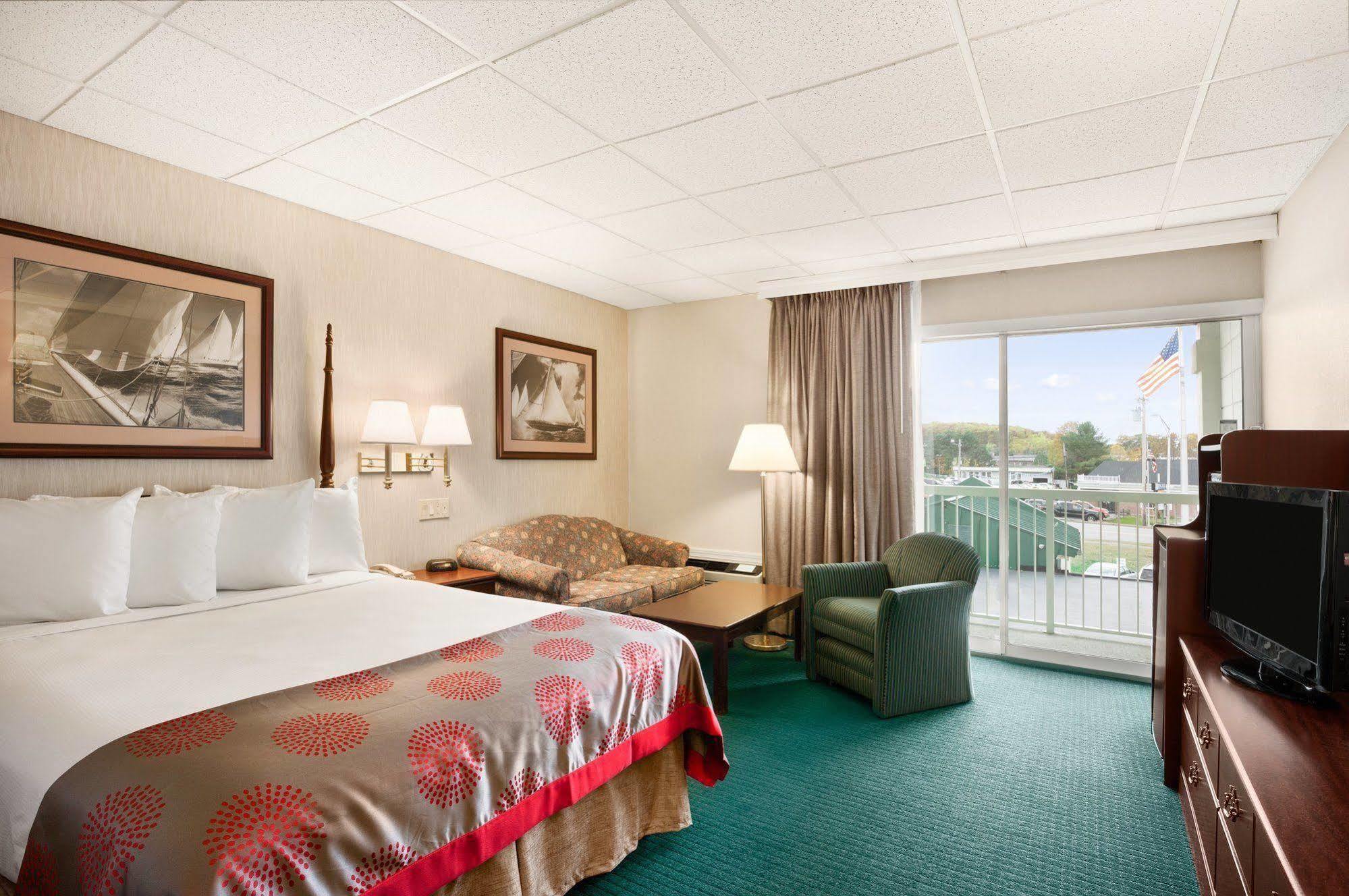 Ramada Plaza By Wyndham Portland Hotel Екстериор снимка