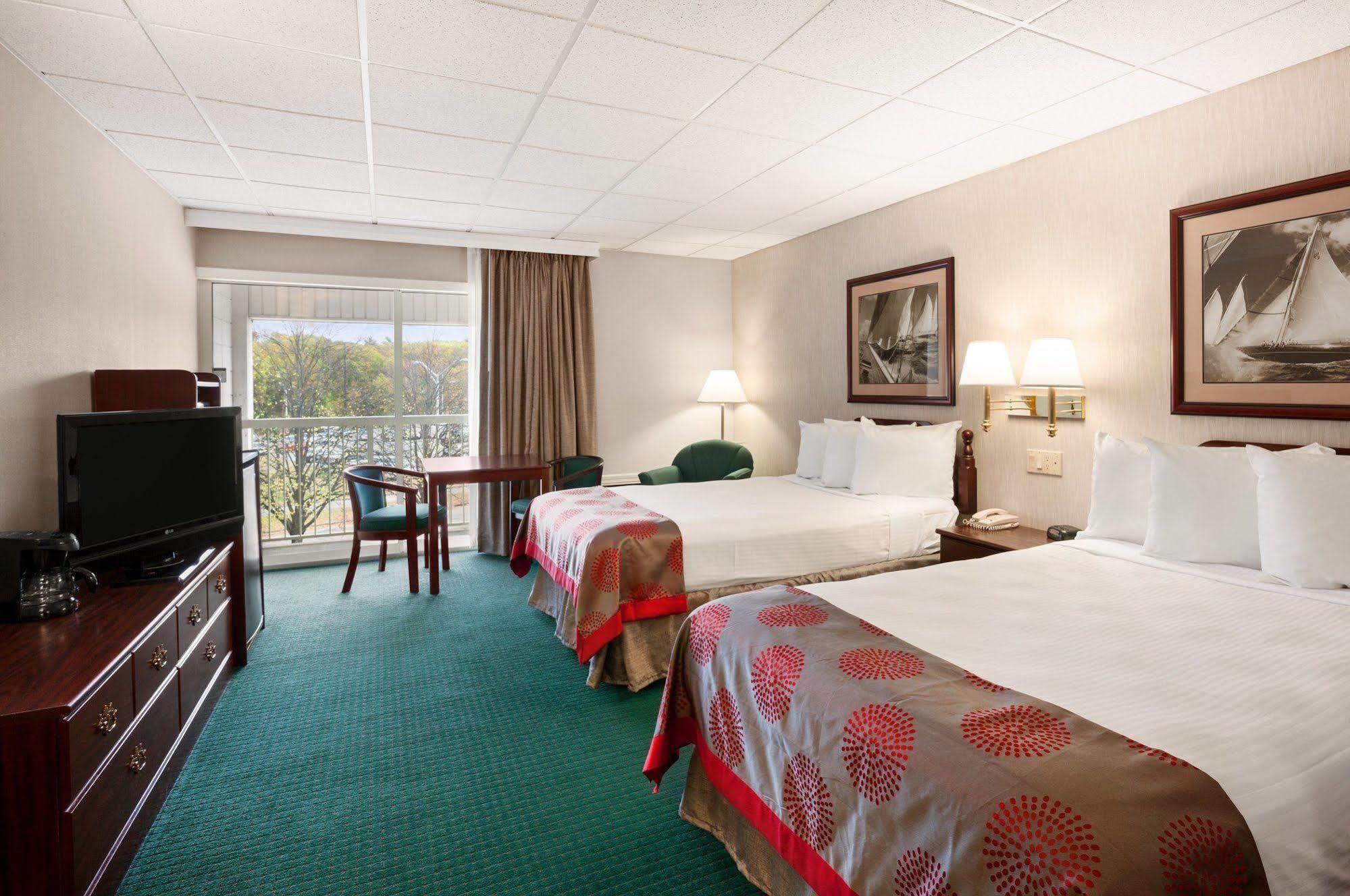Ramada Plaza By Wyndham Portland Hotel Екстериор снимка